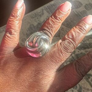 925 Sterling Silver VTG Chunky Solid Swirl Statement Ring 8